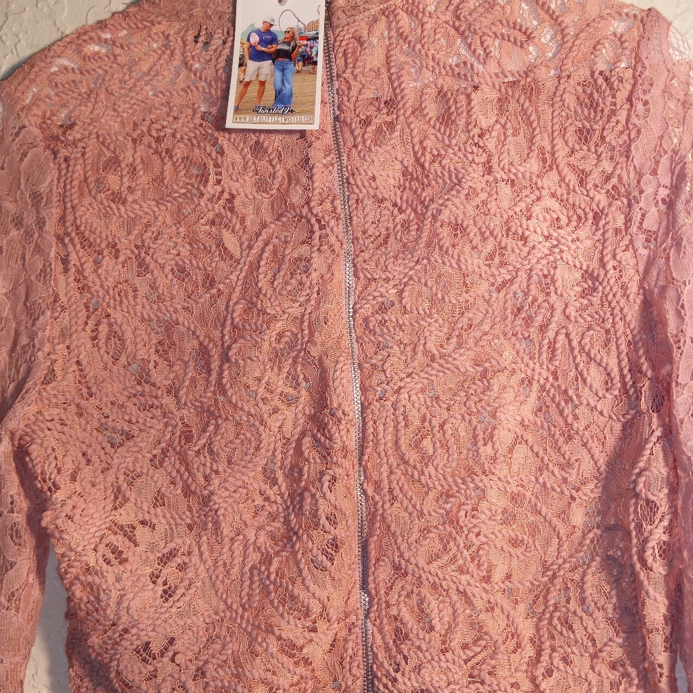 Lace Top - Picture 2 of 9